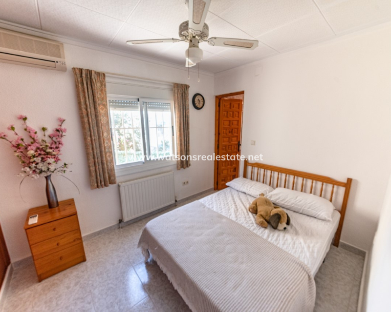 Resale - Detached - Urb. La Marina