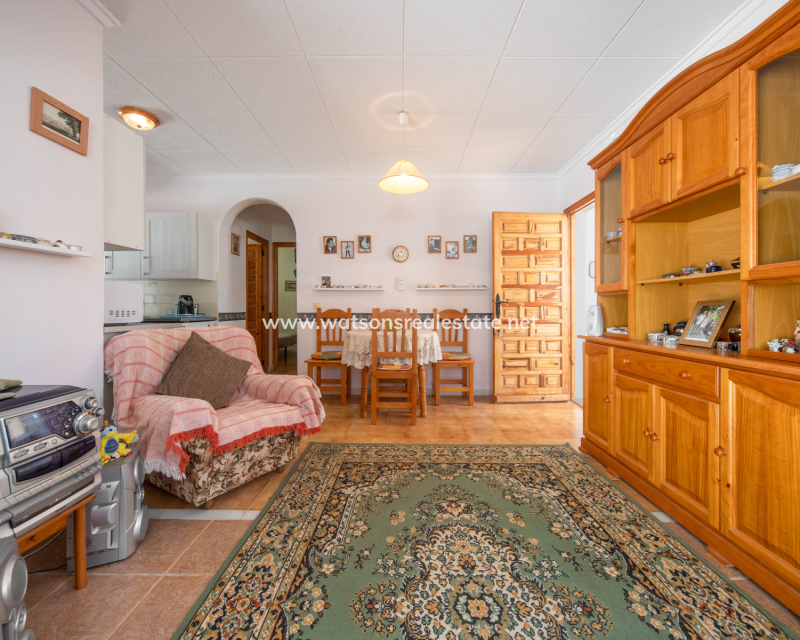 Resale - Detached - Urb. La Marina
