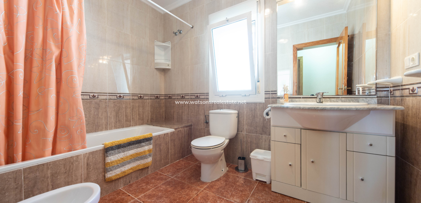 Resale - Detached - Urb. La Marina