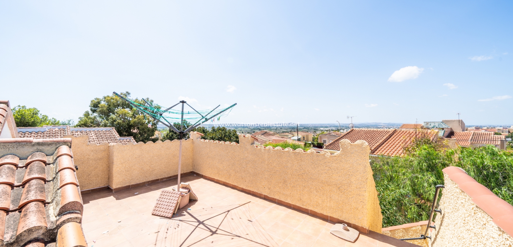 Resale - Detached - Urb. La Marina