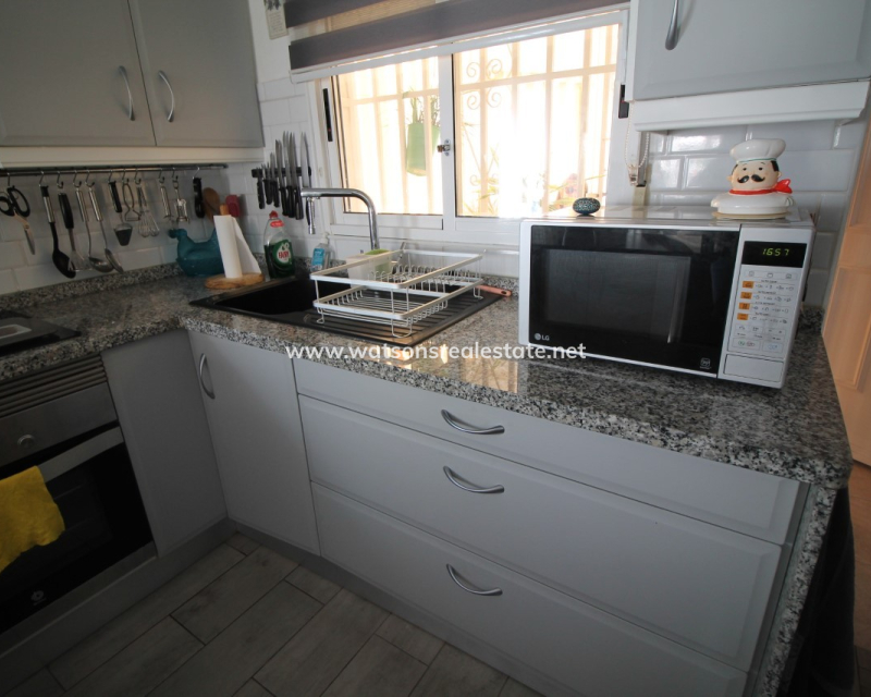 Resale - Detached - Urb. La Marina