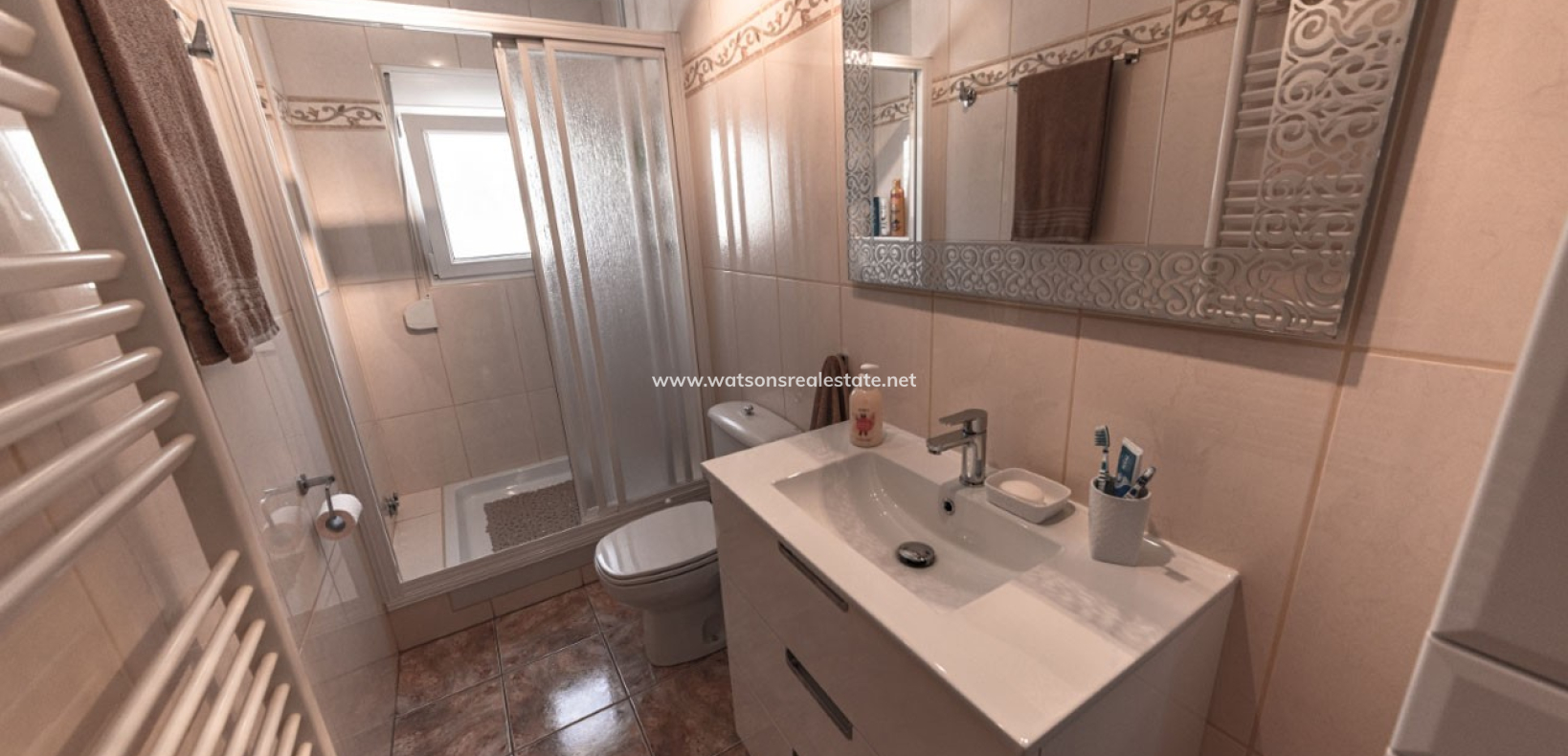 Resale - Detached - Urb. La Marina