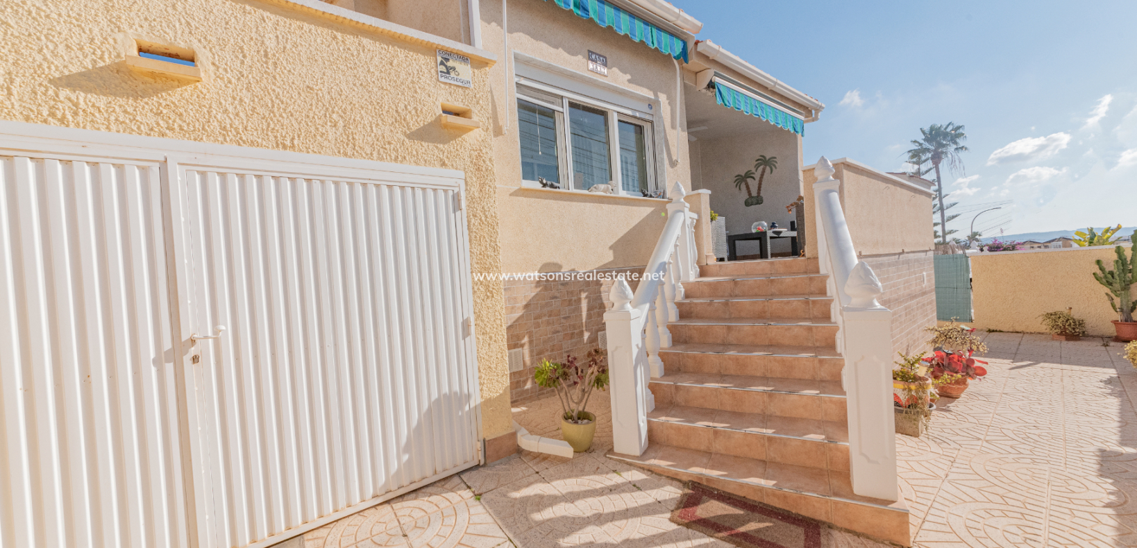 Resale - Detached - Urb. La Marina