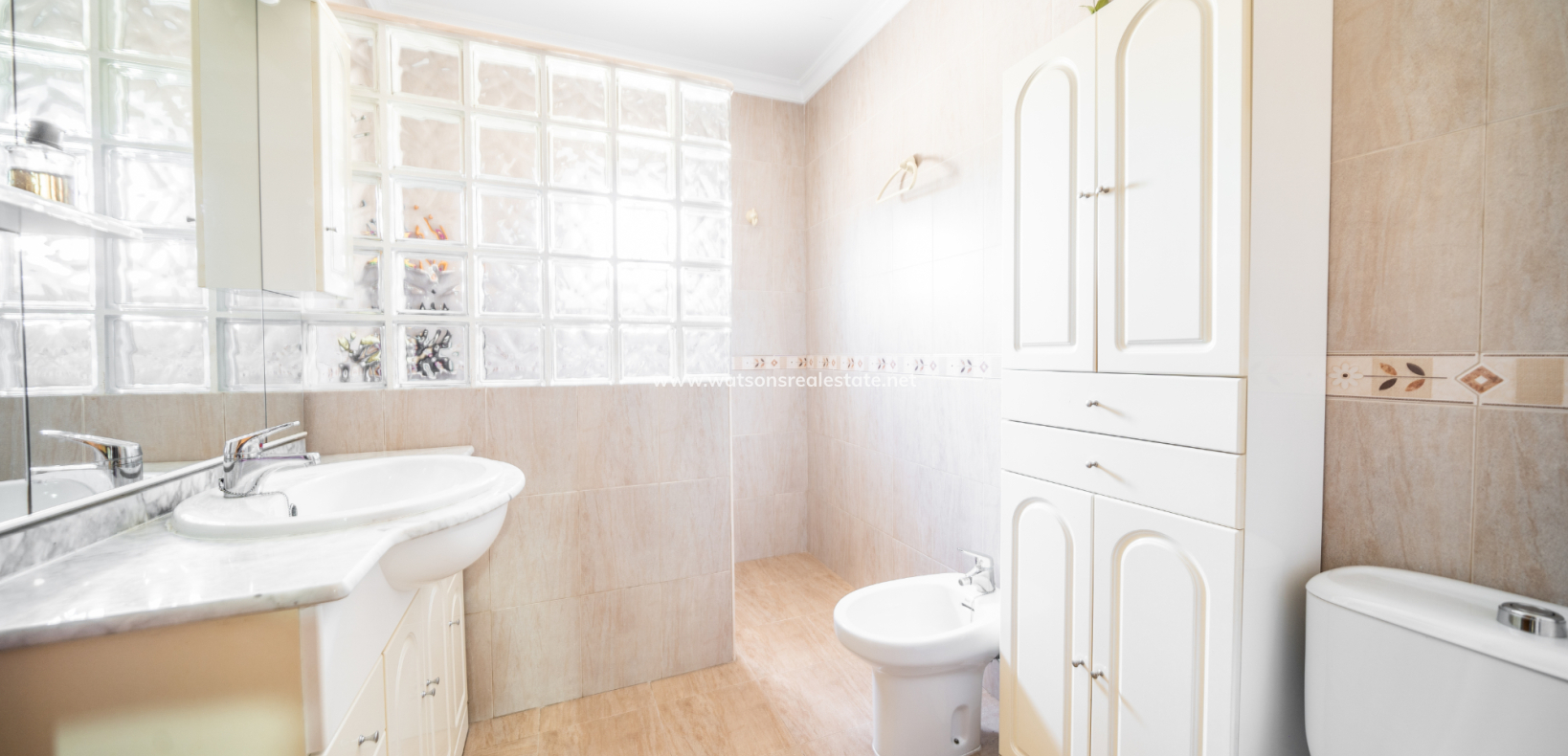 Resale - Detached - Urb. La Marina