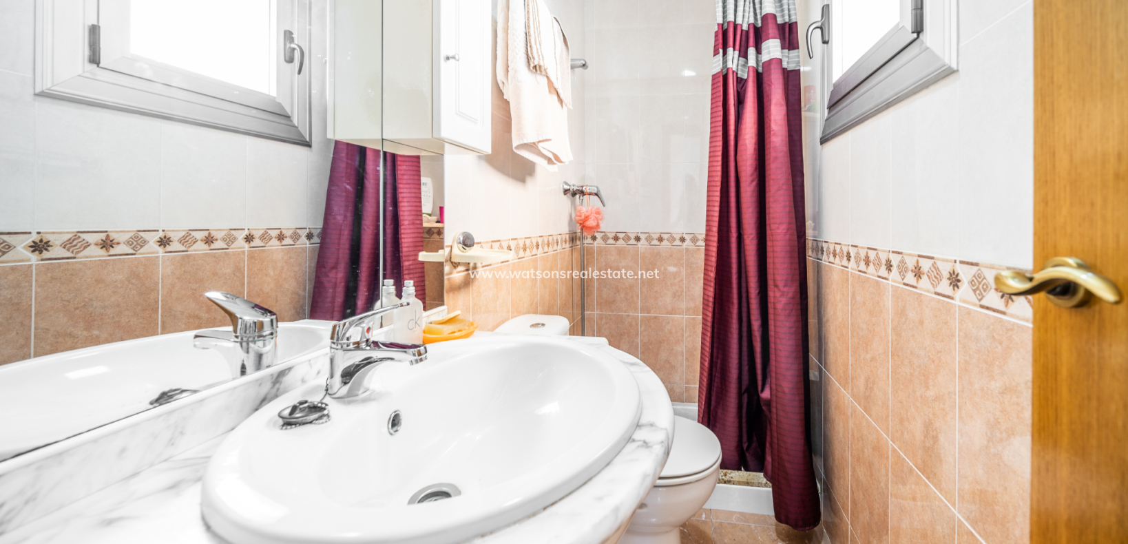 Resale - Detached - Urb. La Marina