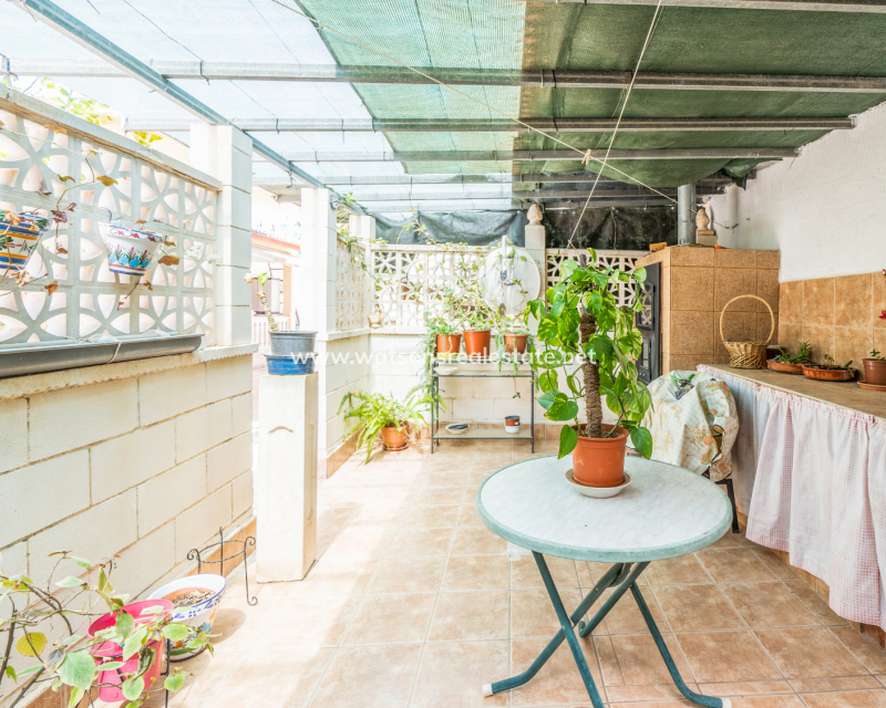 Resale - Detached - Urb. La Marina