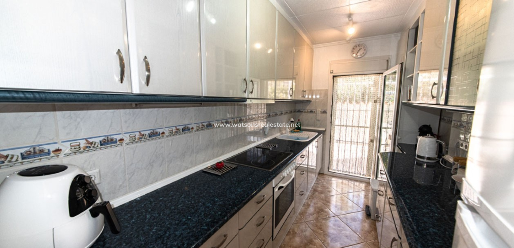 Resale - Detached - Urb. La Marina
