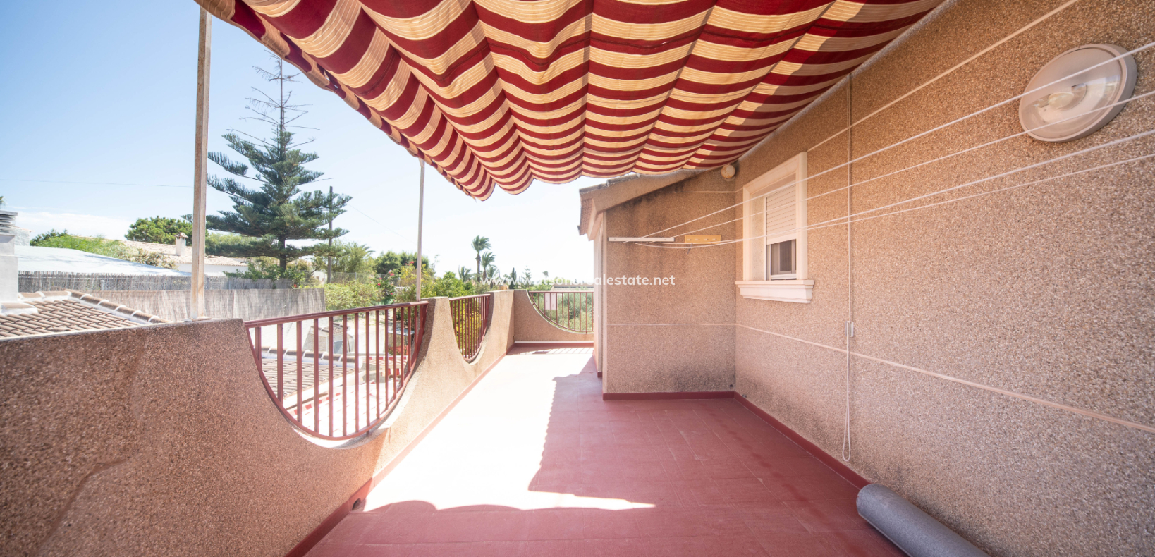 Resale - Detached - Urb. La Marina