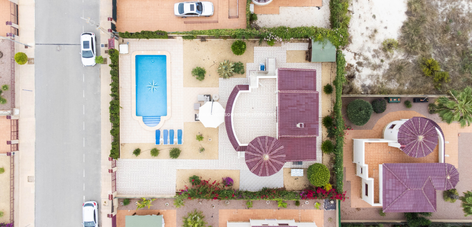 Resale - Detached - Urb. La Marina
