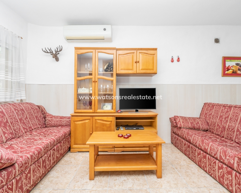 Resale - Detached - Urb. La Marina