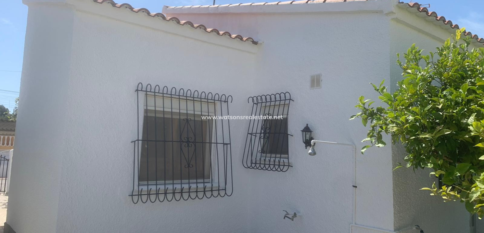 Resale - Detached - Urb. La Marina