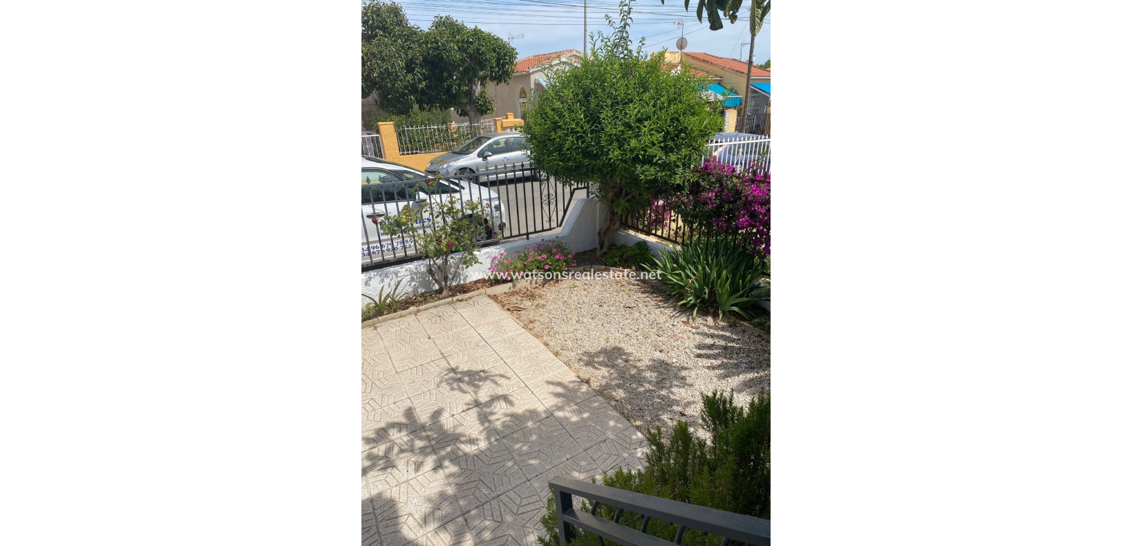 Resale - Detached - Urb. La Marina