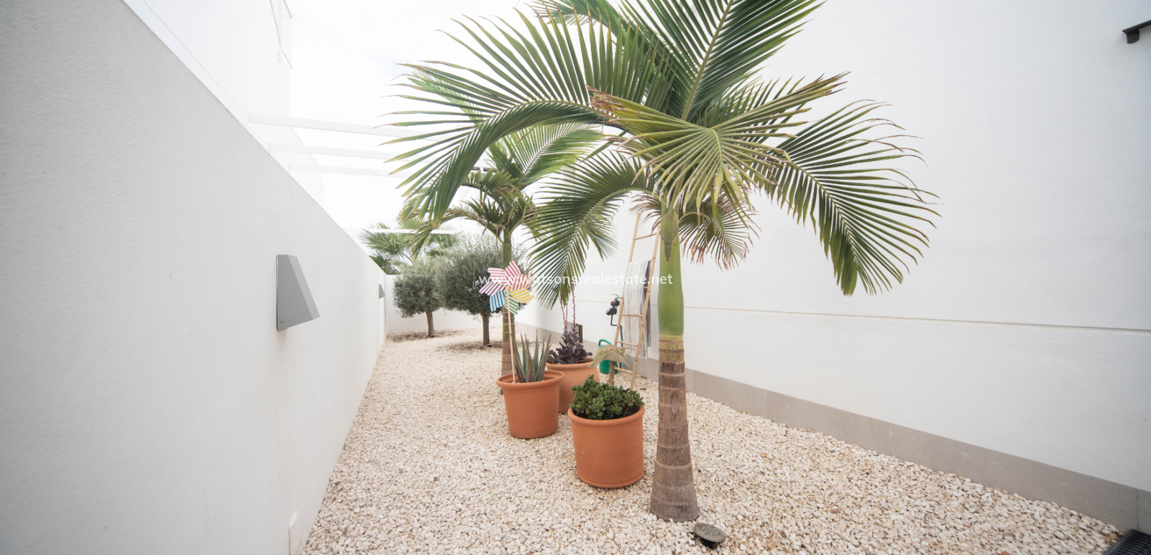 Resale - Detached - Urb. La Marina