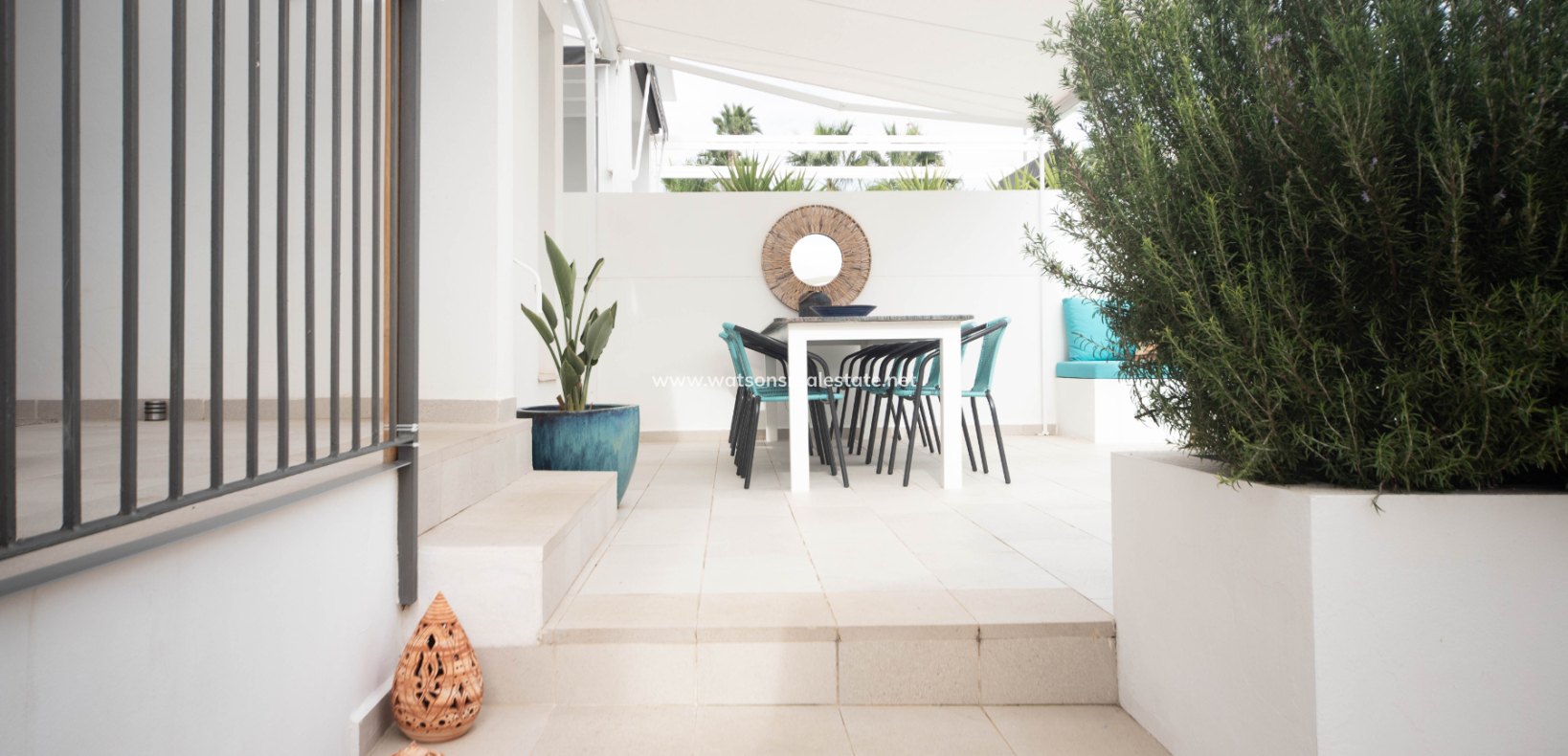 Resale - Detached - Urb. La Marina