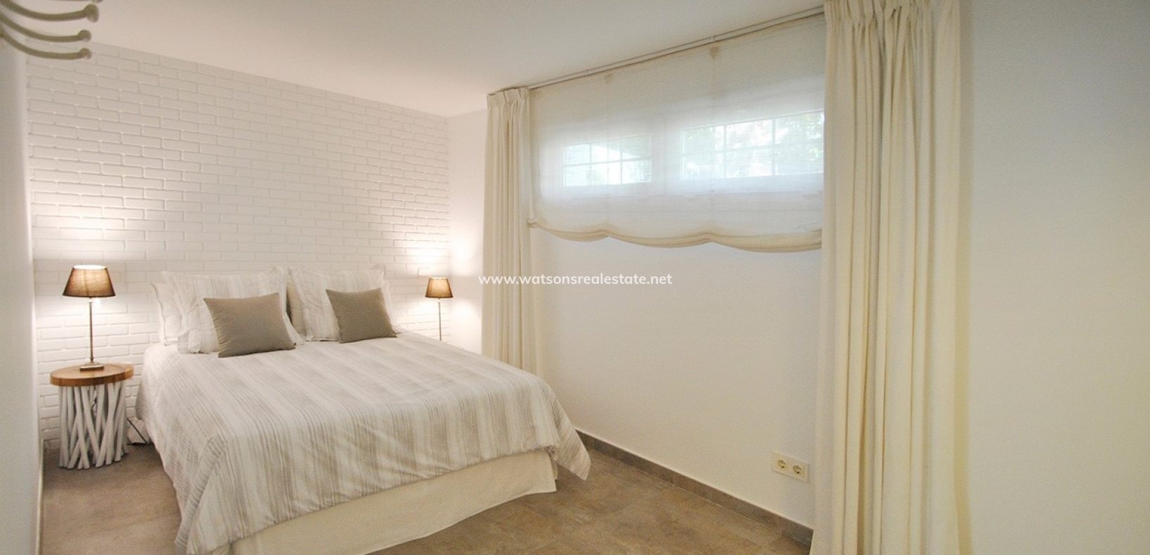 Resale - Detached - Urb. La Marina