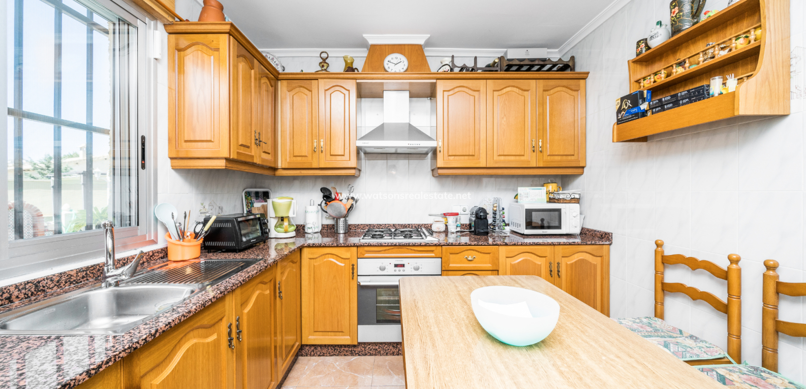 Resale - Detached - Urb. La Marina