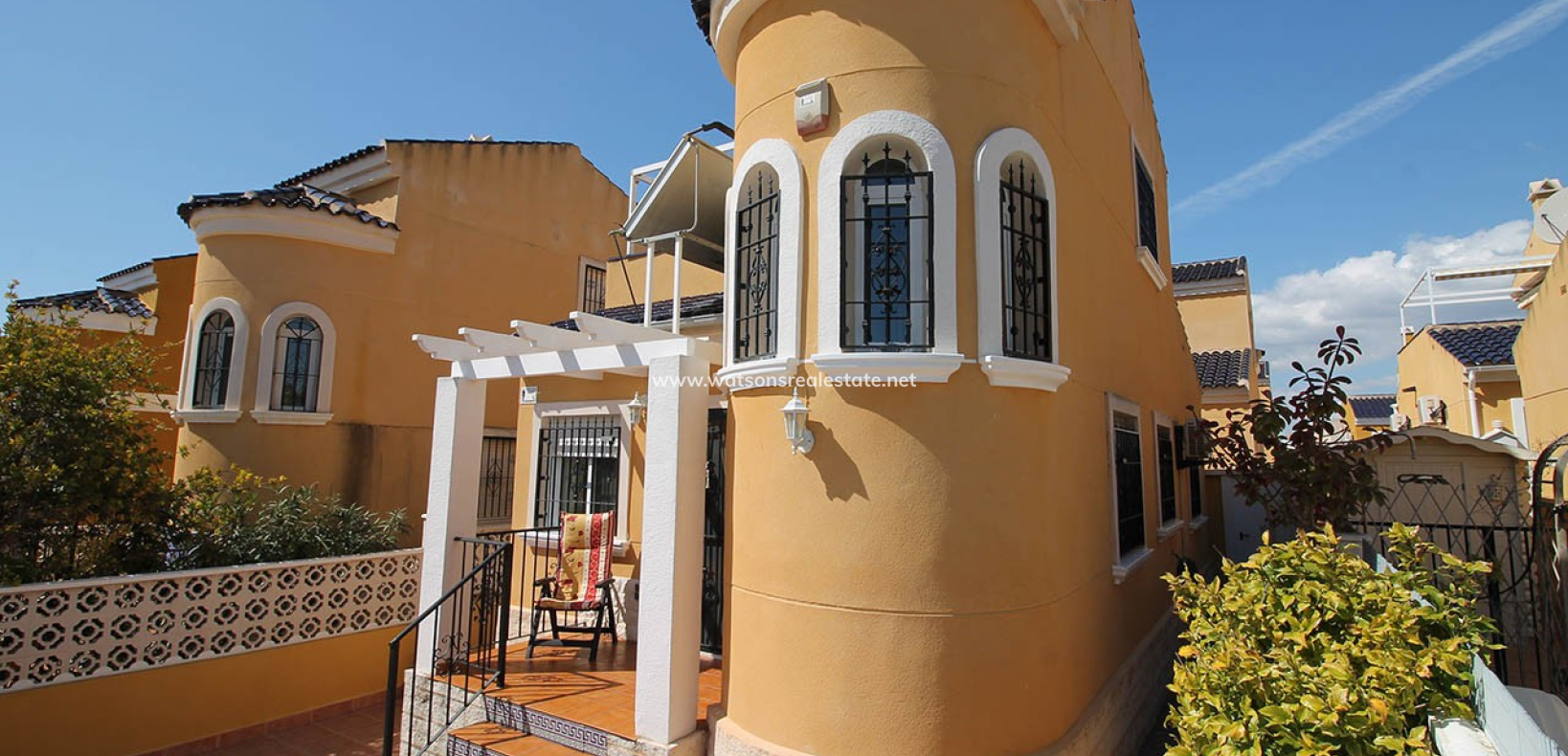 Resale - Detached - Urb. La Marina