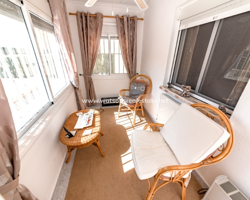 Resale - Detached - Urb. La Marina