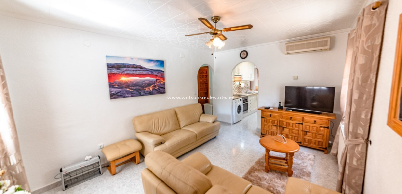 Resale - Detached - Urb. La Marina