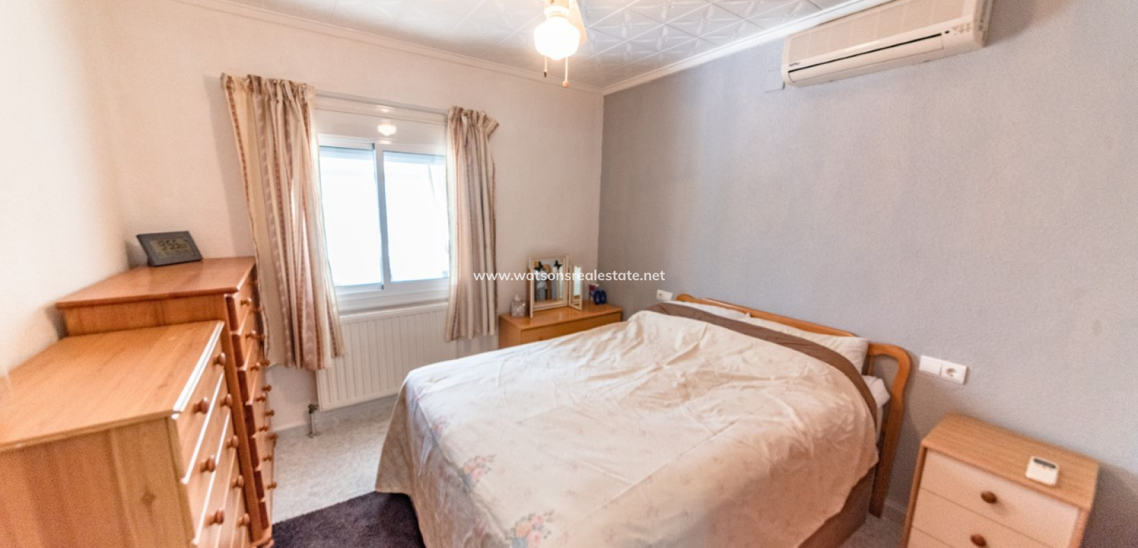 Resale - Detached - Urb. La Marina