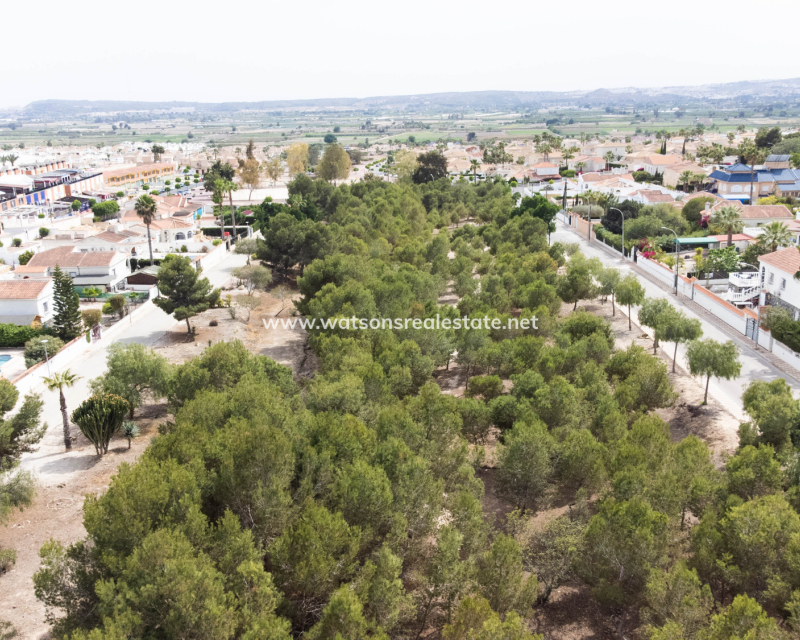 Resale - Detached - Urb. La Marina