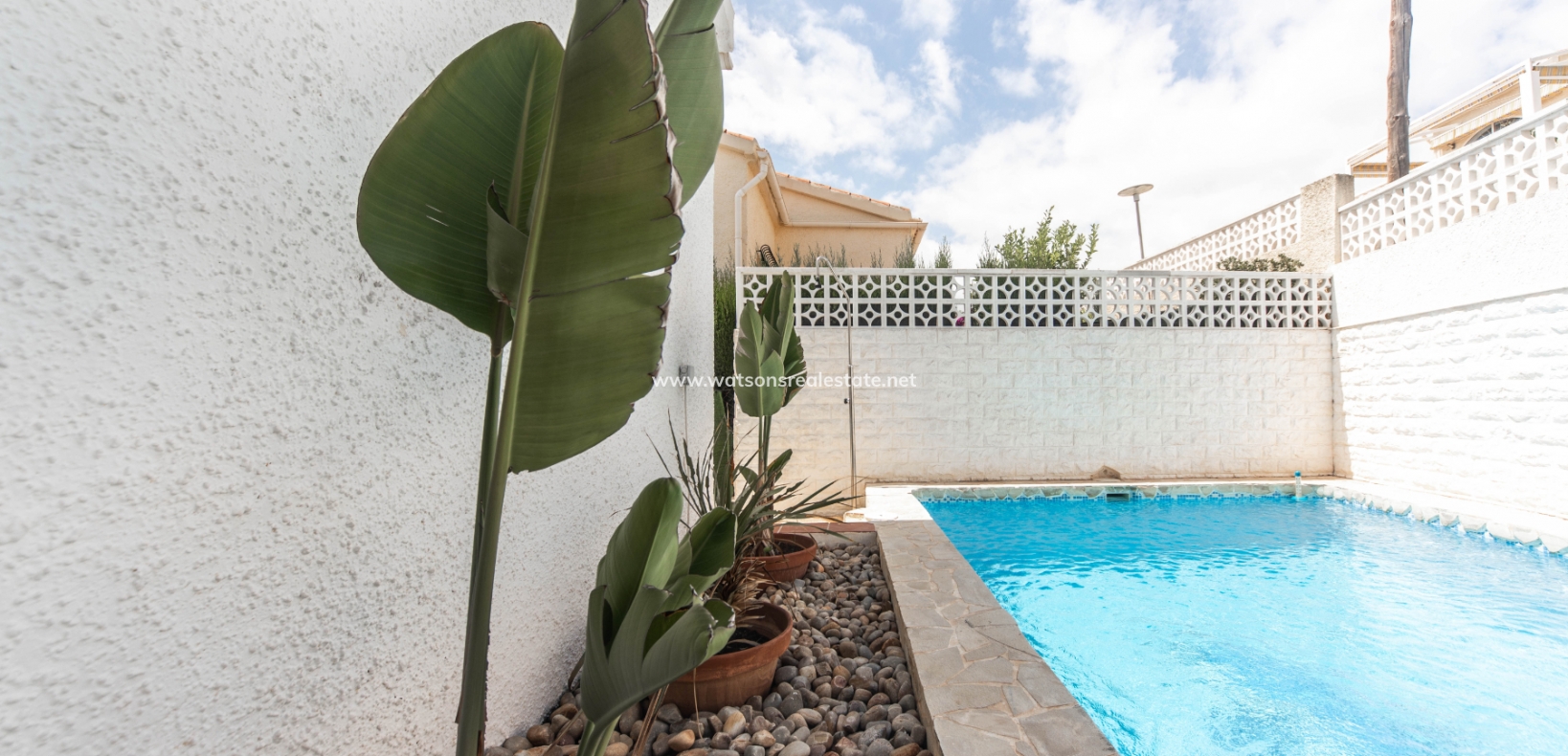 Resale - Detached - Urb. La Marina