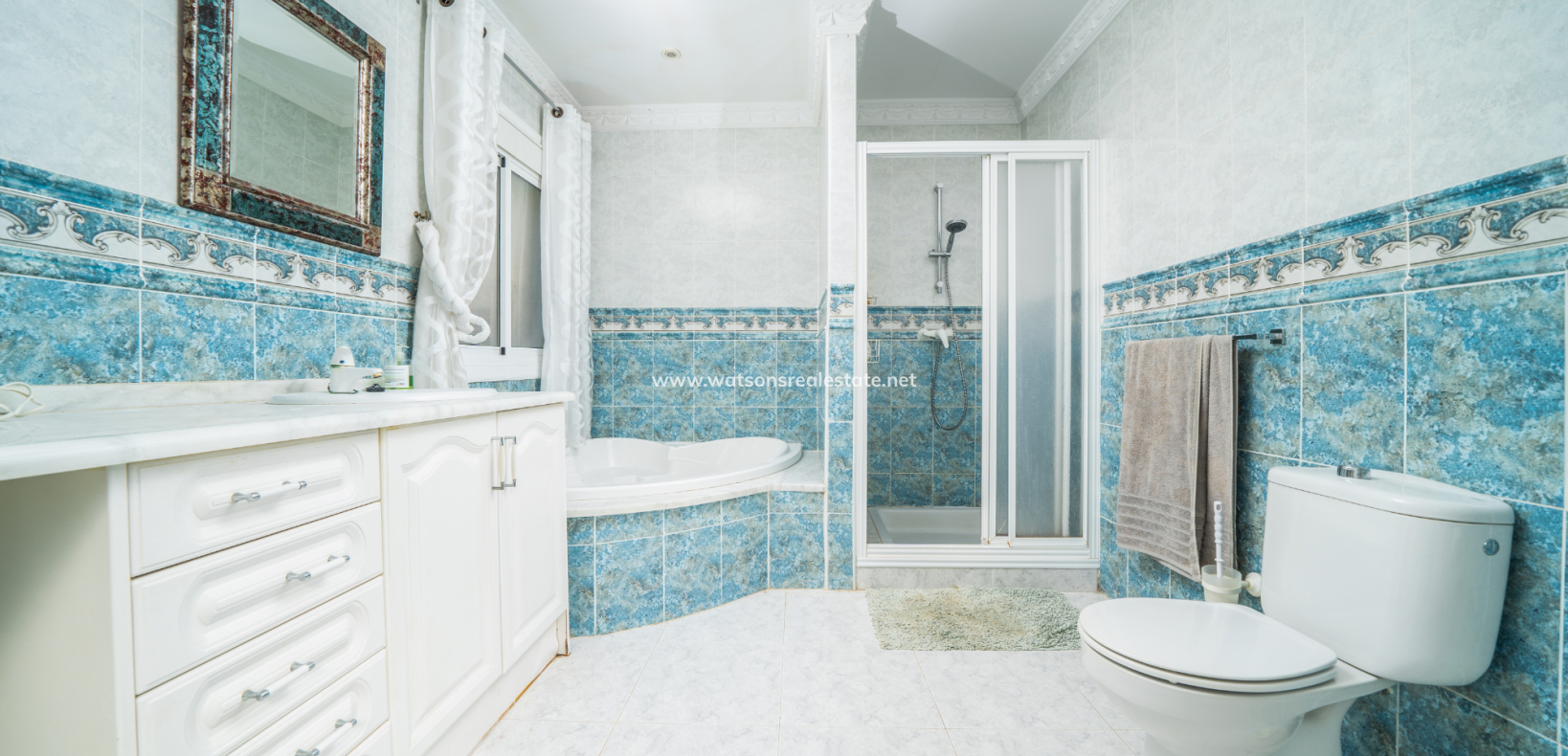 Resale - Detached - Urb. La Marina