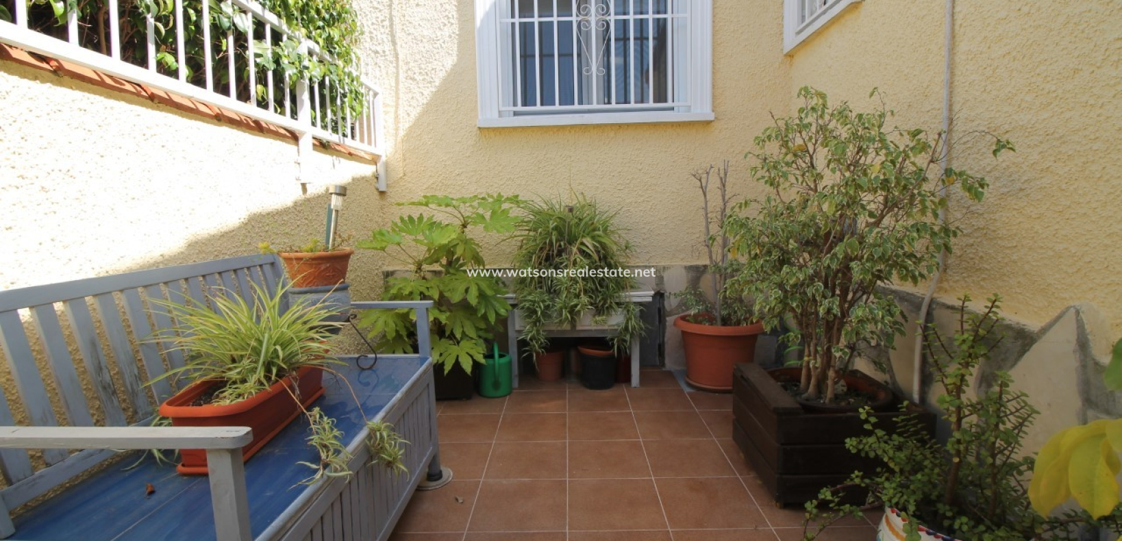 Resale - Detached - Urb. La Marina