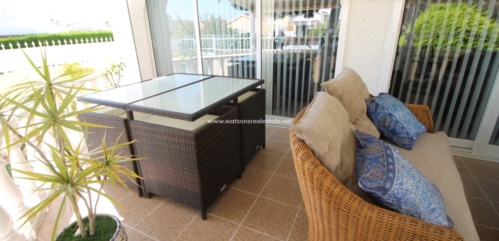 Resale - Detached - Urb. La Marina