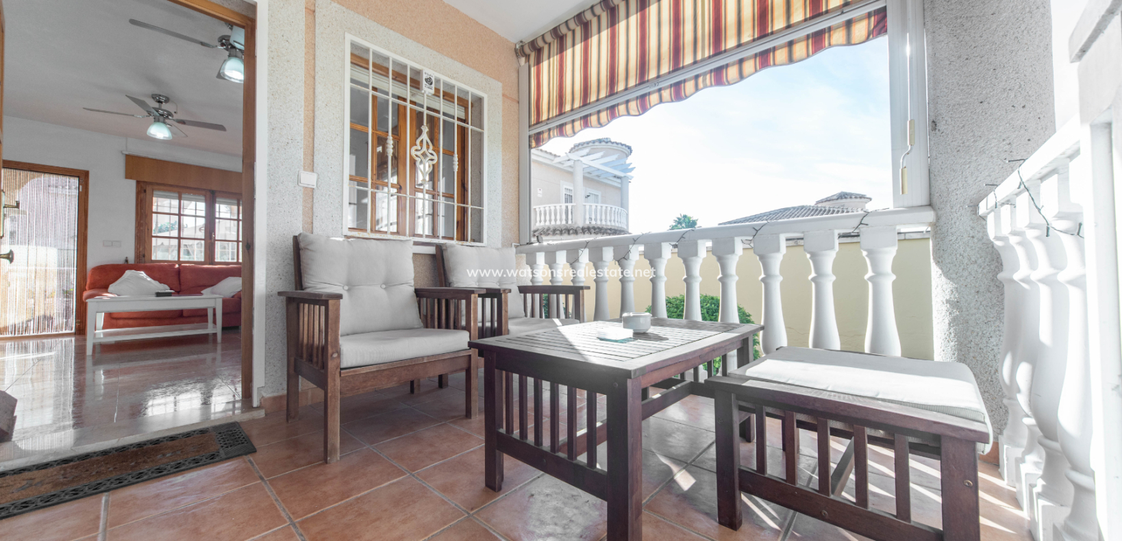 Resale - Detached - Urb. La Marina