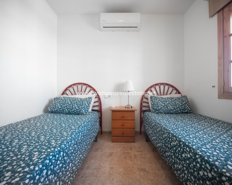 Resale - Detached - Urb. La Marina