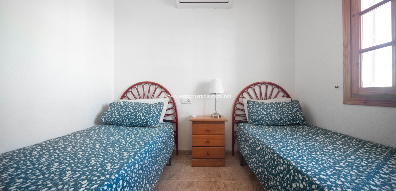 Resale - Detached - Urb. La Marina