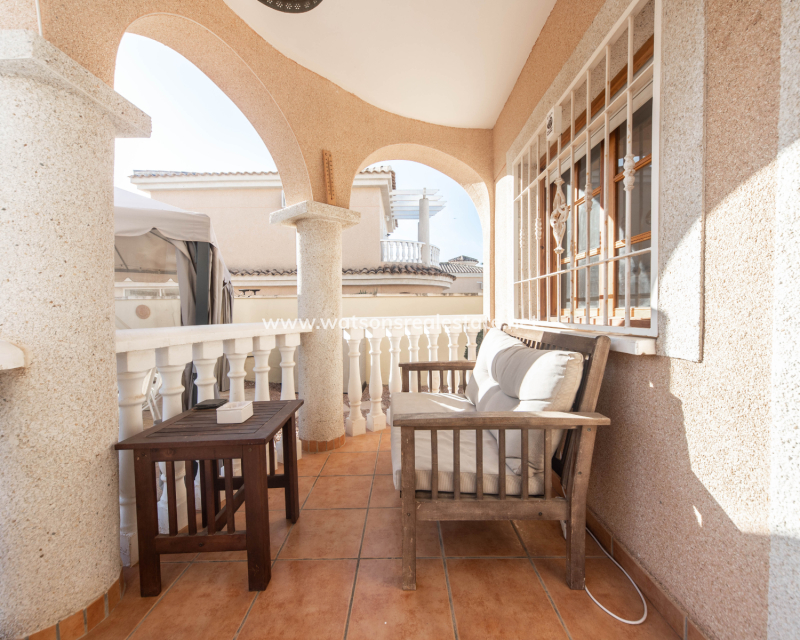 Resale - Detached - Urb. La Marina