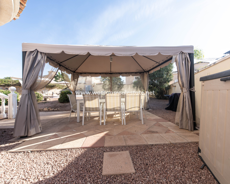 Resale - Detached - Urb. La Marina