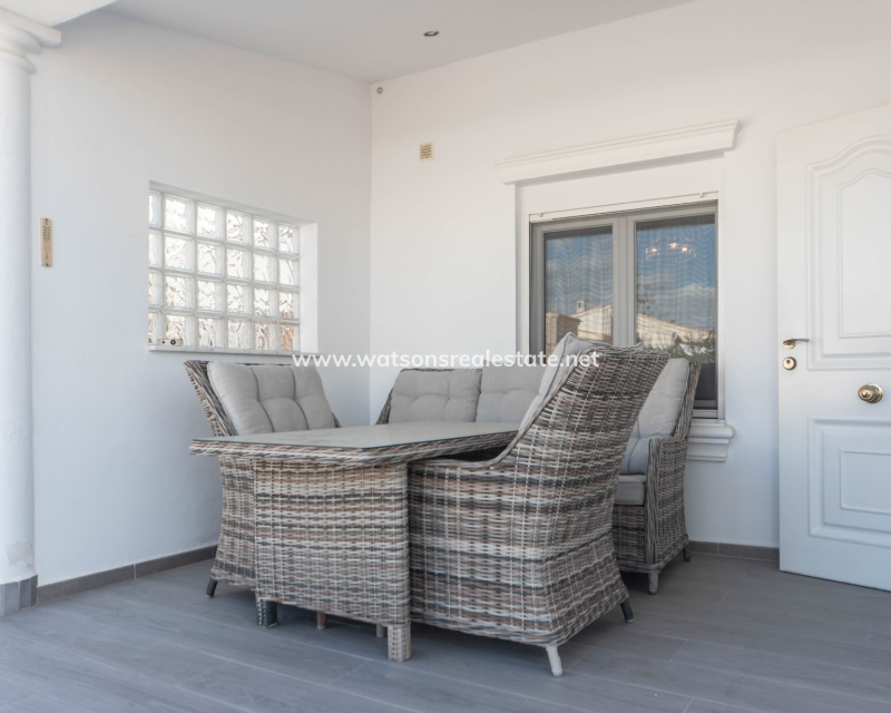 Resale - Detached - Urb. La Marina