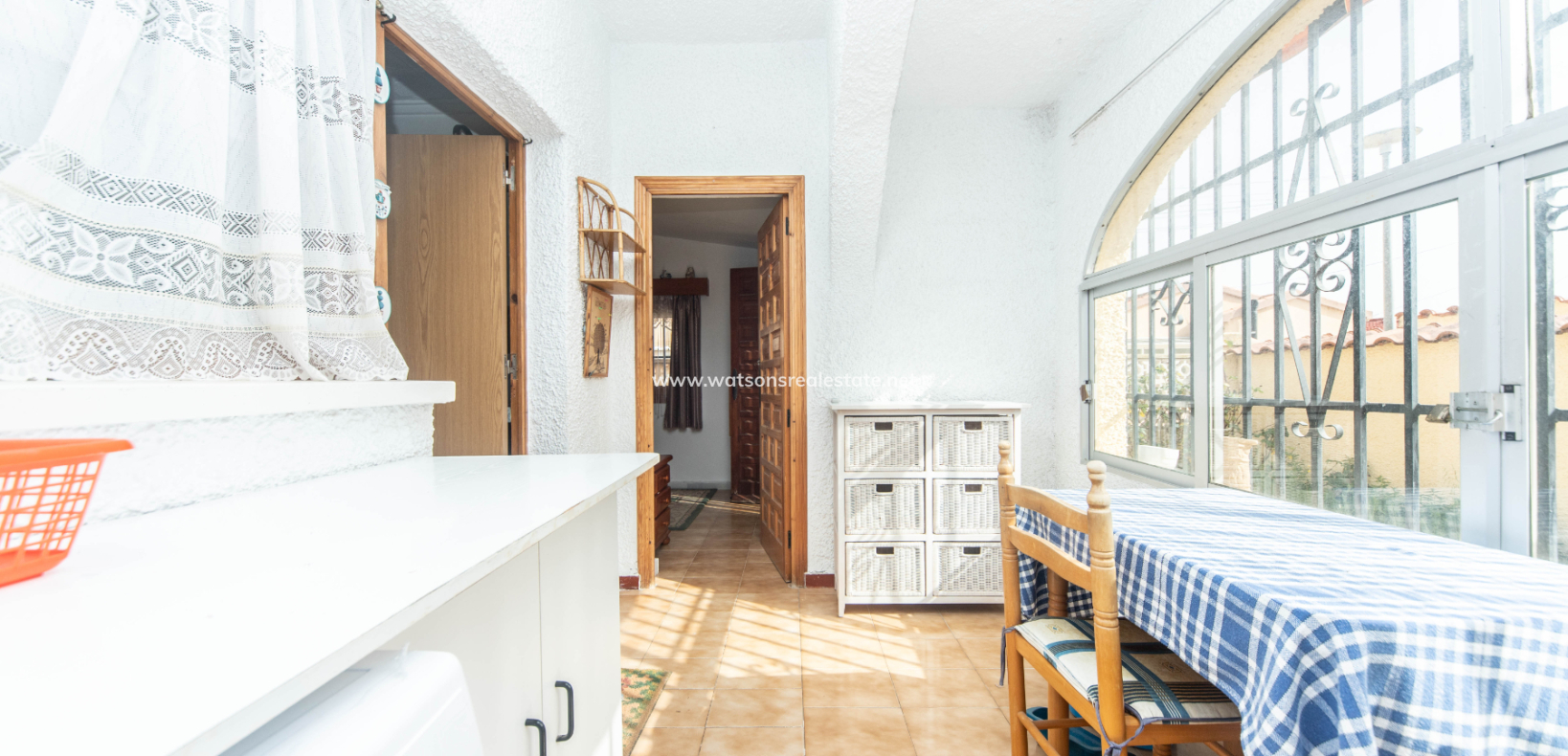 Resale - Detached - Urb. La Marina