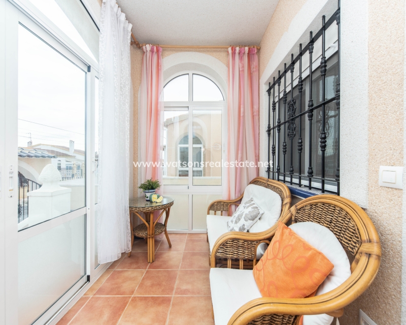 Resale - Detached - Urb. La Marina