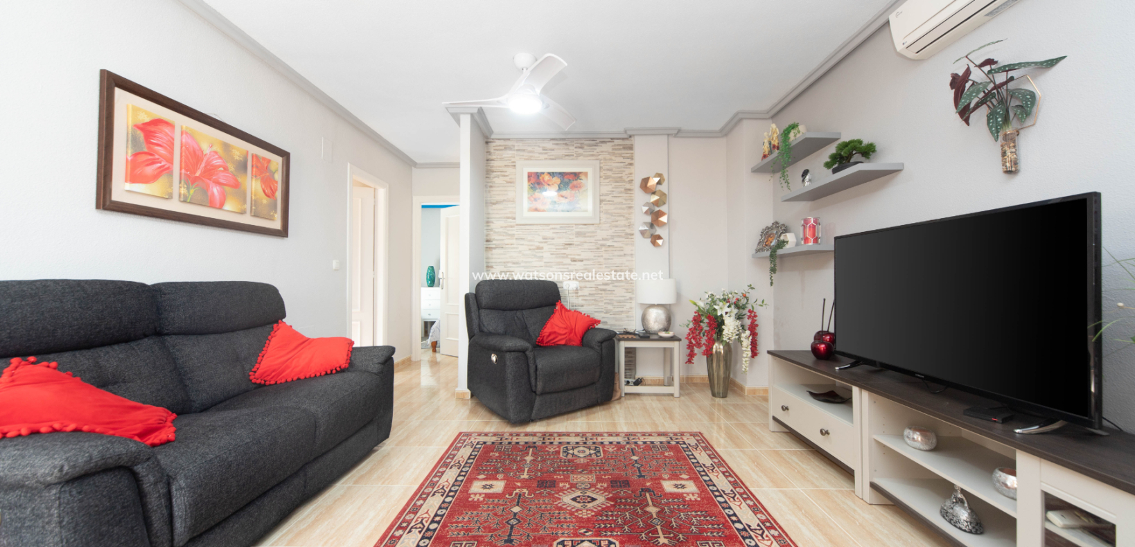 Resale - Detached - Urb. La Marina