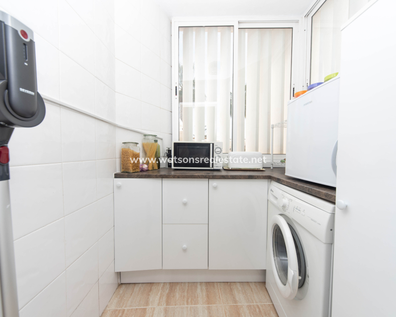 Resale - Detached - Urb. La Marina