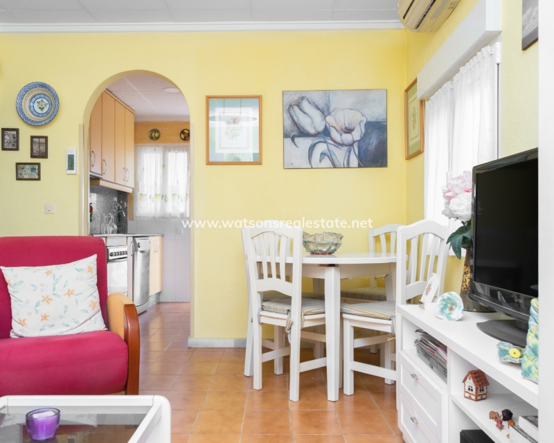 Resale - Detached - Urb. La Marina