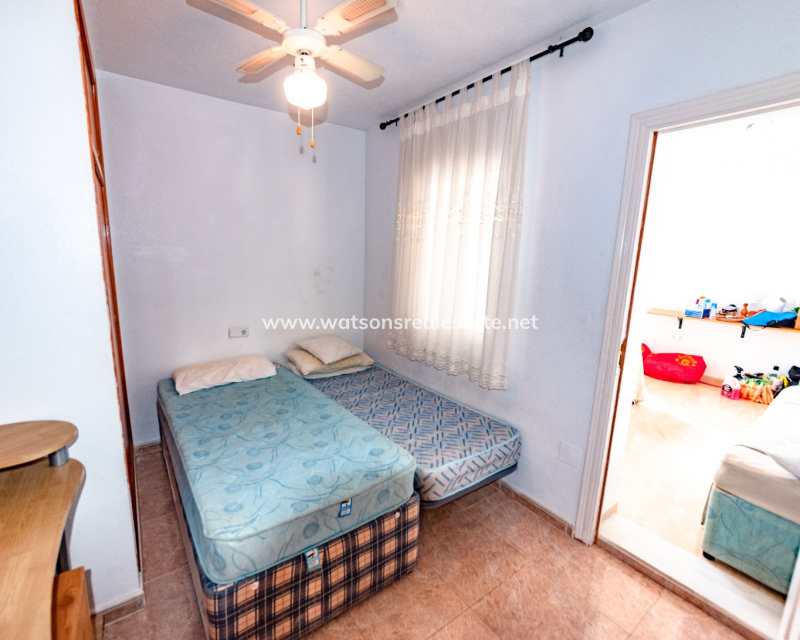 Resale - Detached - Urb. La Marina
