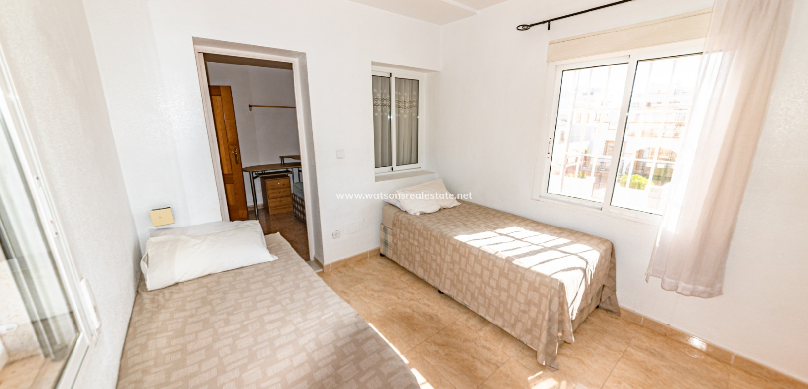 Resale - Detached - Urb. La Marina
