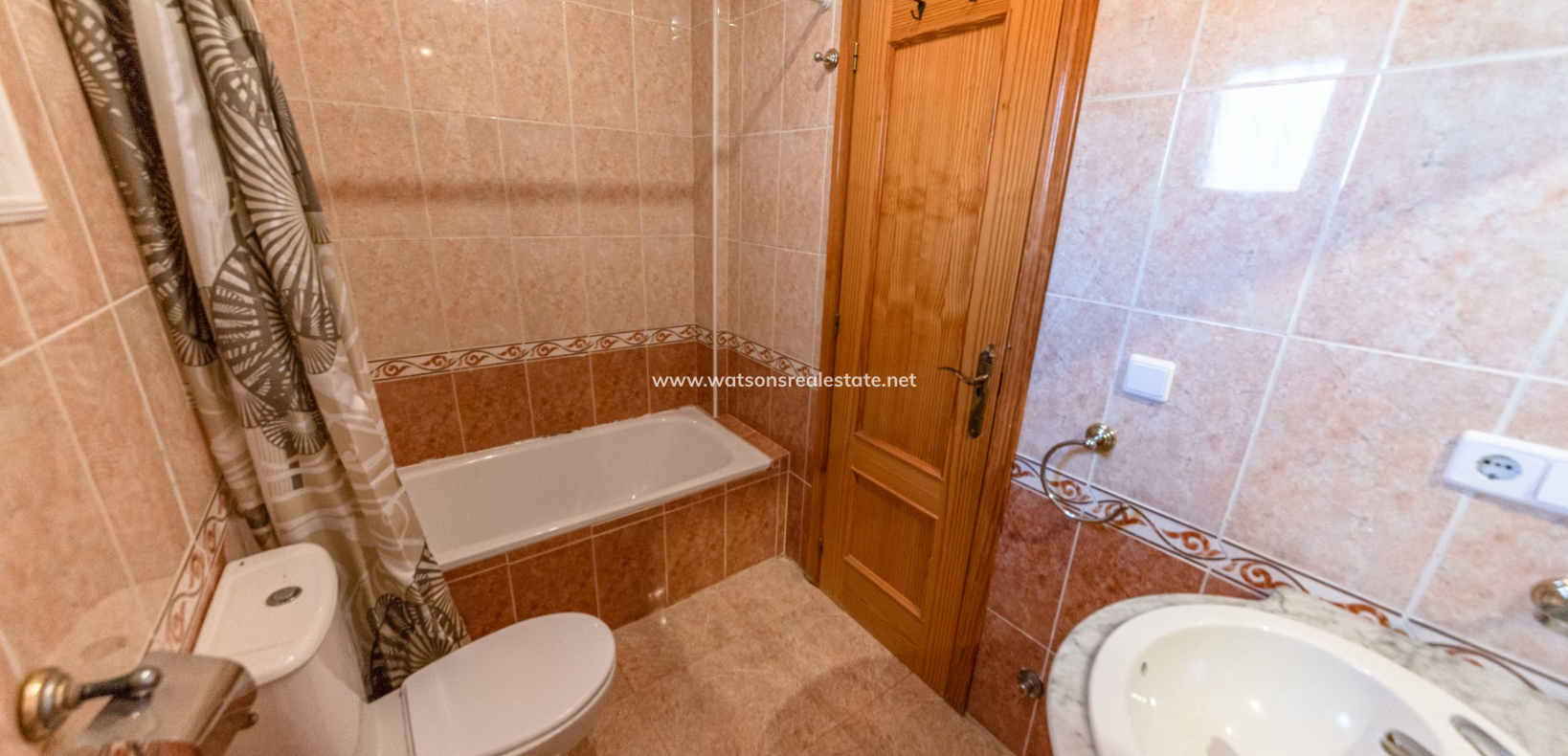 Resale - Detached - Urb. La Marina