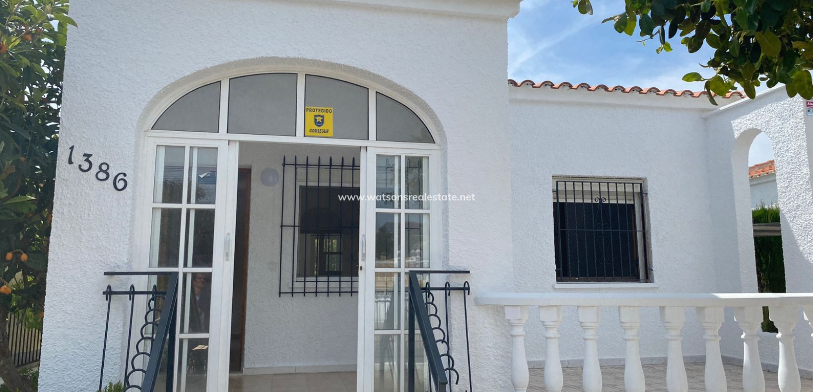 Resale - Detached - Urb. La Marina
