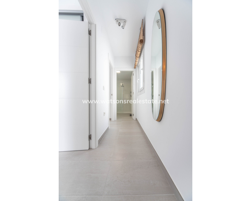 Resale - Detached - Urb. La Marina