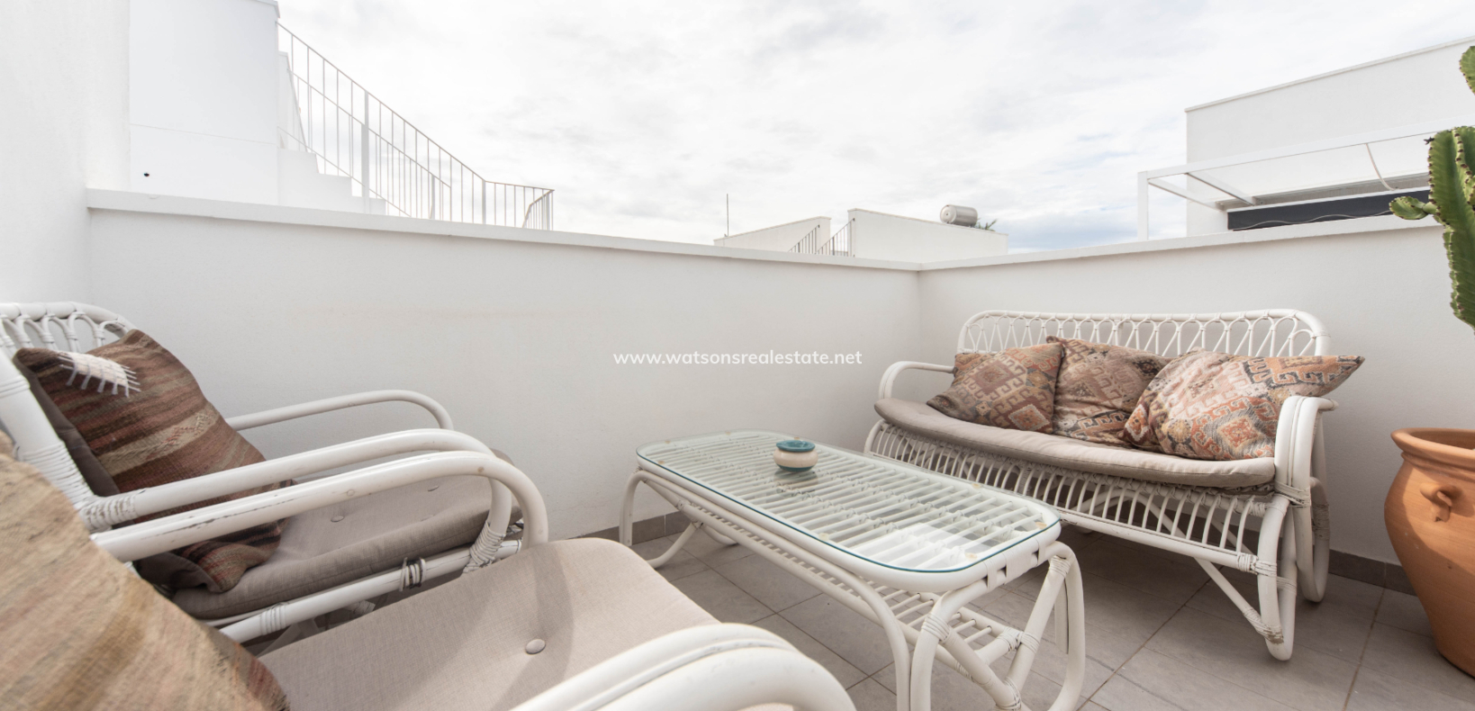 Resale - Detached - Urb. La Marina
