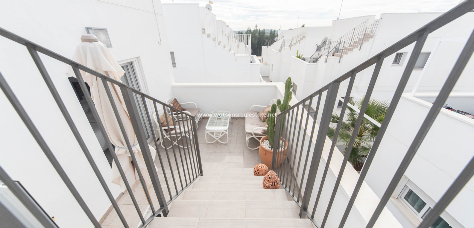 Resale - Detached - Urb. La Marina