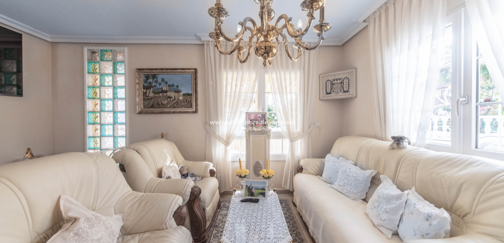 Resale - Detached - Urb. La Marina