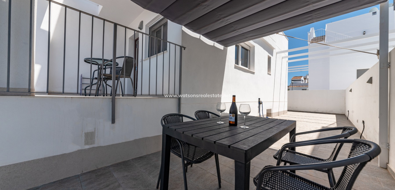 Resale - Detached - Urb. La Marina