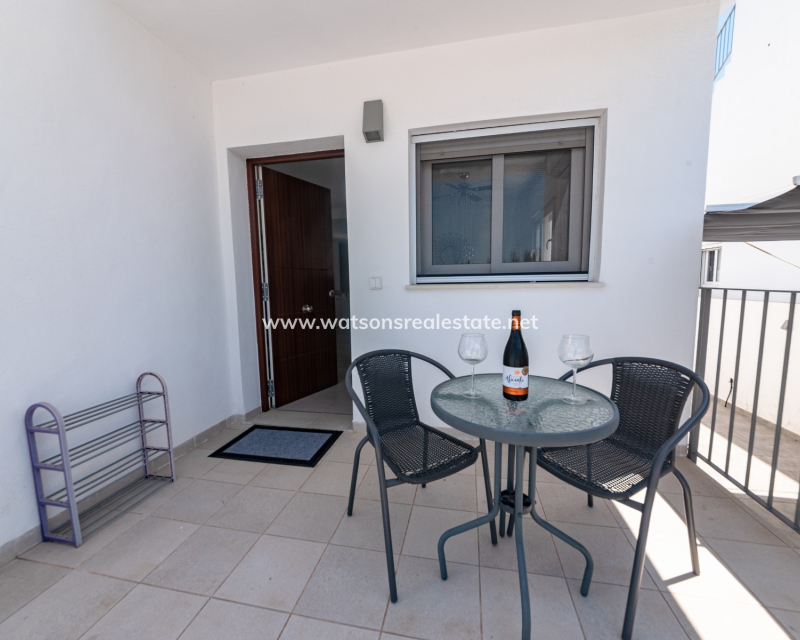 Resale - Detached - Urb. La Marina